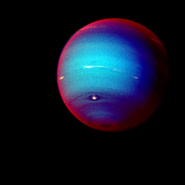 Secrets of Neptune's atmosphere Cosmos Magazine