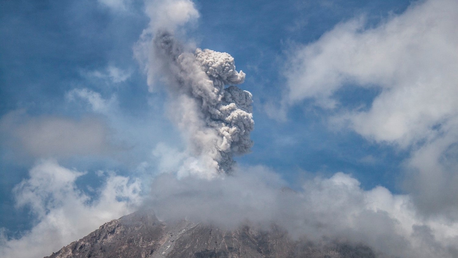 Understanding the Moho may help predict volcanic eruptions