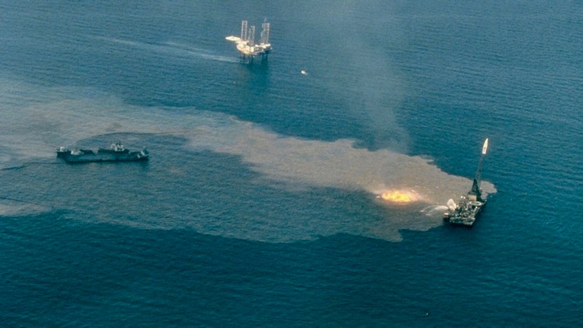200224 sea spill 1