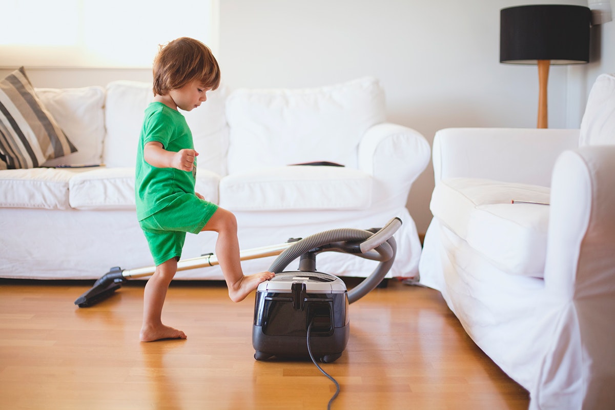 how-do-vacuum-cleaners-work-cosmos-magazine