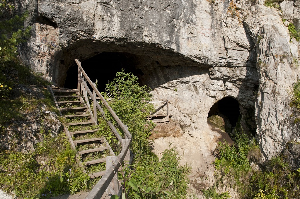 Denisova cave human evolution