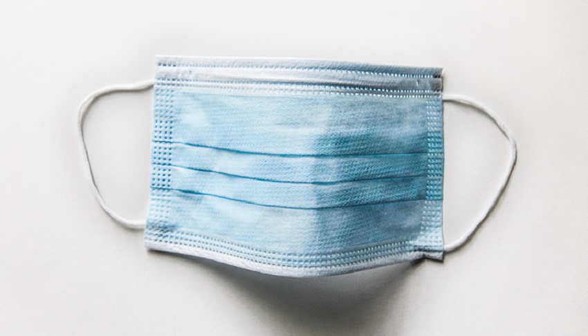 A blue surgical mask
