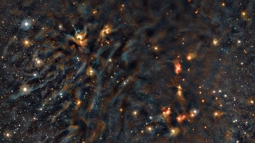 Stars and gas clouds