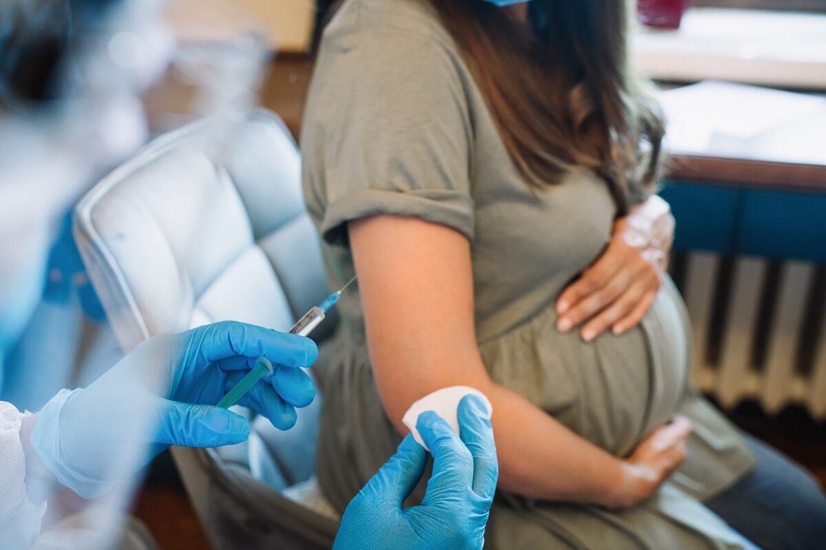 Pregnant woman received vaccination