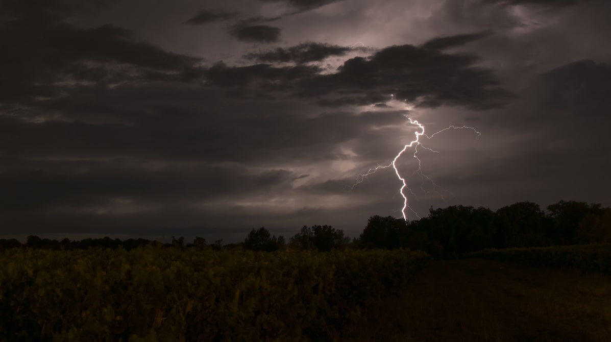 Ancient text records mysterious lightning phenomenon