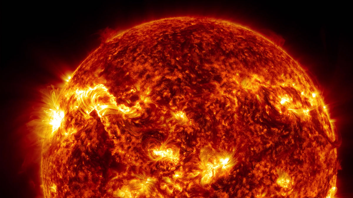 sun solar flares