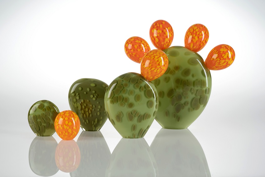 Photo of prickly pears blown glass sculptures