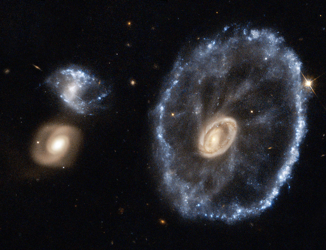 Hubble image cartwheel