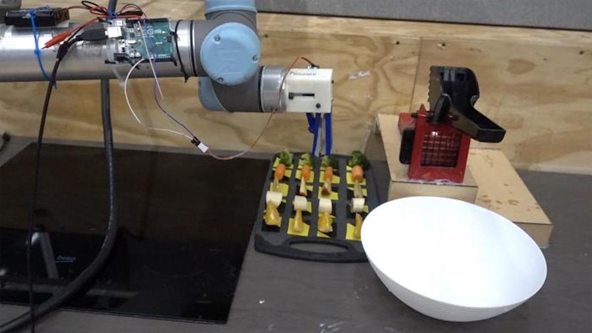 Recipe analysis algorithm for a cooking robot. The algorithm