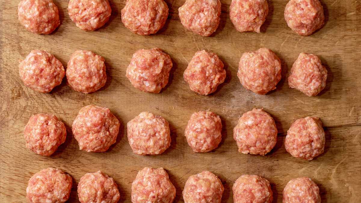 Ground Meat VS Minced Meat: What's the Difference? - Aussie Meat