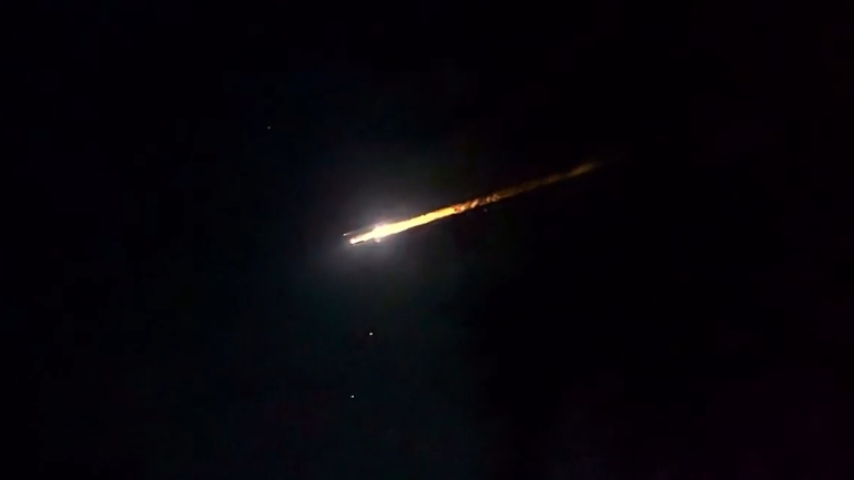 Russian rocket junk burns up in Aussie skies